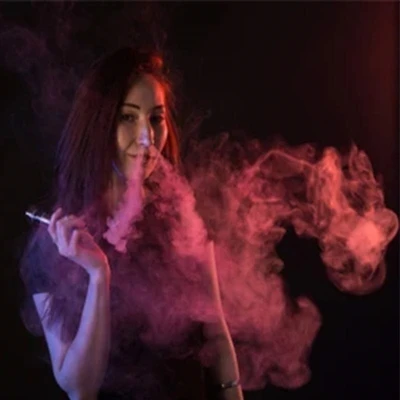 آیا مایع سیگار الکترونیکی در ریه ها باقی می ماند؟